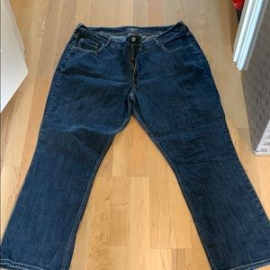 Plus jeans